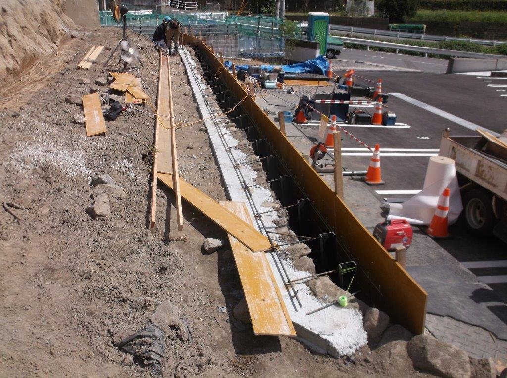 石垣補強工事着工❕